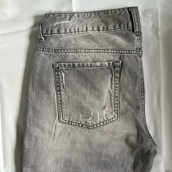 Boyfriend Distressed Mid-rise Y2K Jeans, Size  30 - Picture 8 of 12